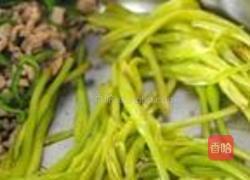 黄花菜炒肉丝的做法图解7
