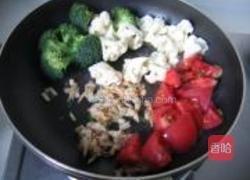 菜花番茄蛤蜊汤的做法图解4