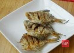 香煎小鲳鱼的做法图解9