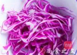 金枪鱼蔬菜沙拉的做法图解2