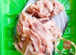 金枪鱼蔬菜沙拉的做法图解3