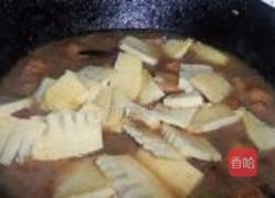 五花肉烧春笋的做法图解8