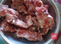 炖腔骨的做法图解1