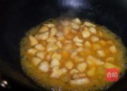 橙汁杂果鸡丁的做法图解7
