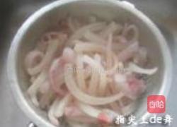 茶树菇爆鱿鱼丝的做法图解4