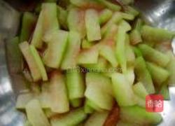 辣拌西瓜皮的做法图解2