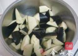 烧茄子的做法图解1