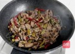 双椒芹菜炒鸡杂的做法图解14