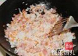虾仁培根芝士焗饭的做法图解5