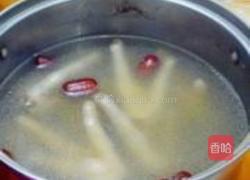 花生鸡脚汤的做法图解6