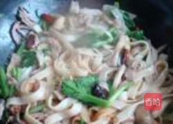 炒河粉的做法图解9