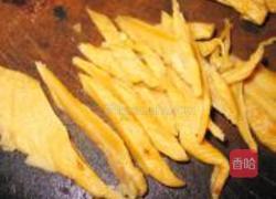 炒咸萝卜干的做法图解3