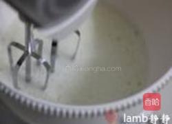 黑芝麻天使蛋糕的做法图解3