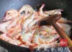 黑椒焖大虾的做法图解1