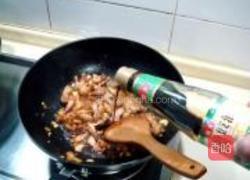 豉油酸角小焖肉的做法图解9