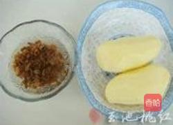 葡萄干椰蓉土豆泥的做法图解1