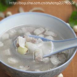 莲子百合煲瘦肉的做法[图]