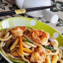 XO酱炒海鲜乌冬面的做法[图]