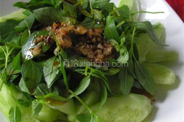 荆介拌黄瓜