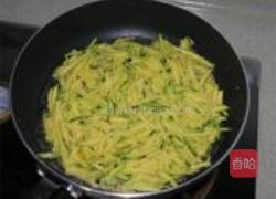 锅塌南瓜丝的做法图解4