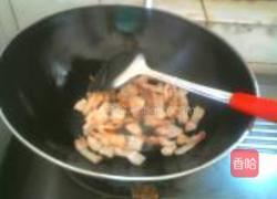 五花肉炒藕片的做法图解5