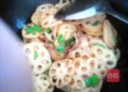 五花肉炒藕片的做法图解7