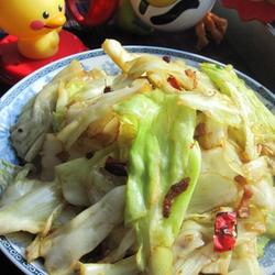 猪油手撕圆白菜的做法[图]