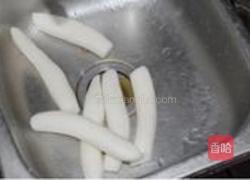 萝卜猪骨汤的做法图解3