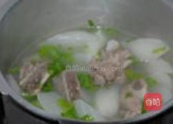 萝卜猪骨汤的做法图解6