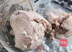 卤牛肉的做法图解1