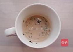 红茶黄油苏打饼干的做法图解2
