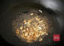 蒜香白菜叶的做法图解3