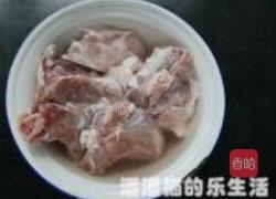 薏米冬瓜排骨汤的做法图解1