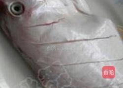 香煎剥皮鱼的做法图解1