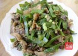 扁豆炒鲜蘑的做法图解9