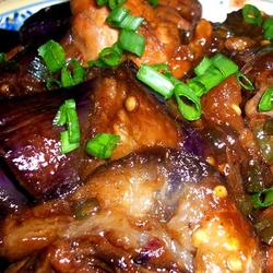 茄子烧鸡的做法[图]