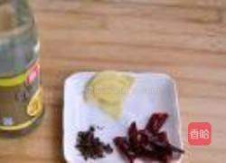 酸豆角炒排骨的做法图解3