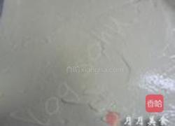 草莓酸奶慕斯卷的做法图解10