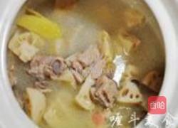 莲藕炖排骨的做法图解6