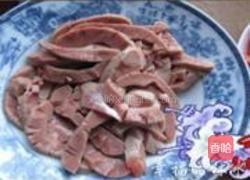 彩椒腰花的做法图解2