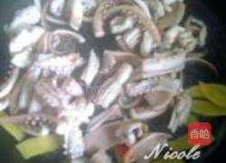 姜葱鱿鱼卷的做法图解4