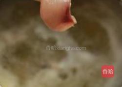 鱼片豌豆尖汤的做法图解6