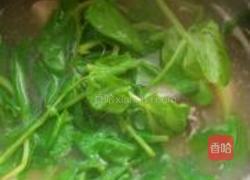 鱼片豌豆尖汤的做法图解8
