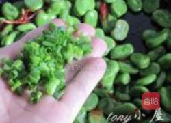 香葱爆蚕豆的做法图解6