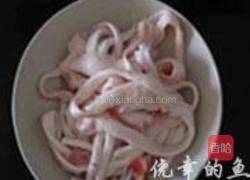 沙参排骨炖蹄筋的做法图解1