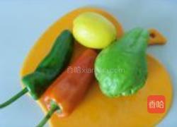 凉调佛手瓜的做法图解1