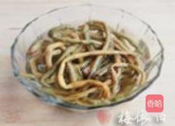 酸豇豆蒸排骨的做法图解3