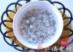 薏米莲子绿豆粥的做法图解2