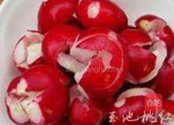 凉拌樱桃小萝卜的做法图解1