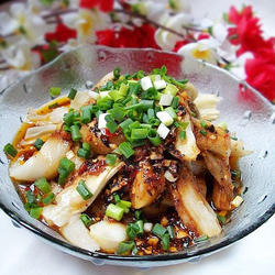 手撕茄子的做法[图]